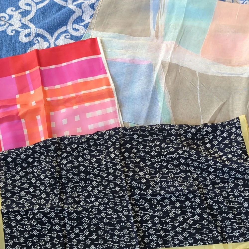 Scarves - Picture 2 of 5